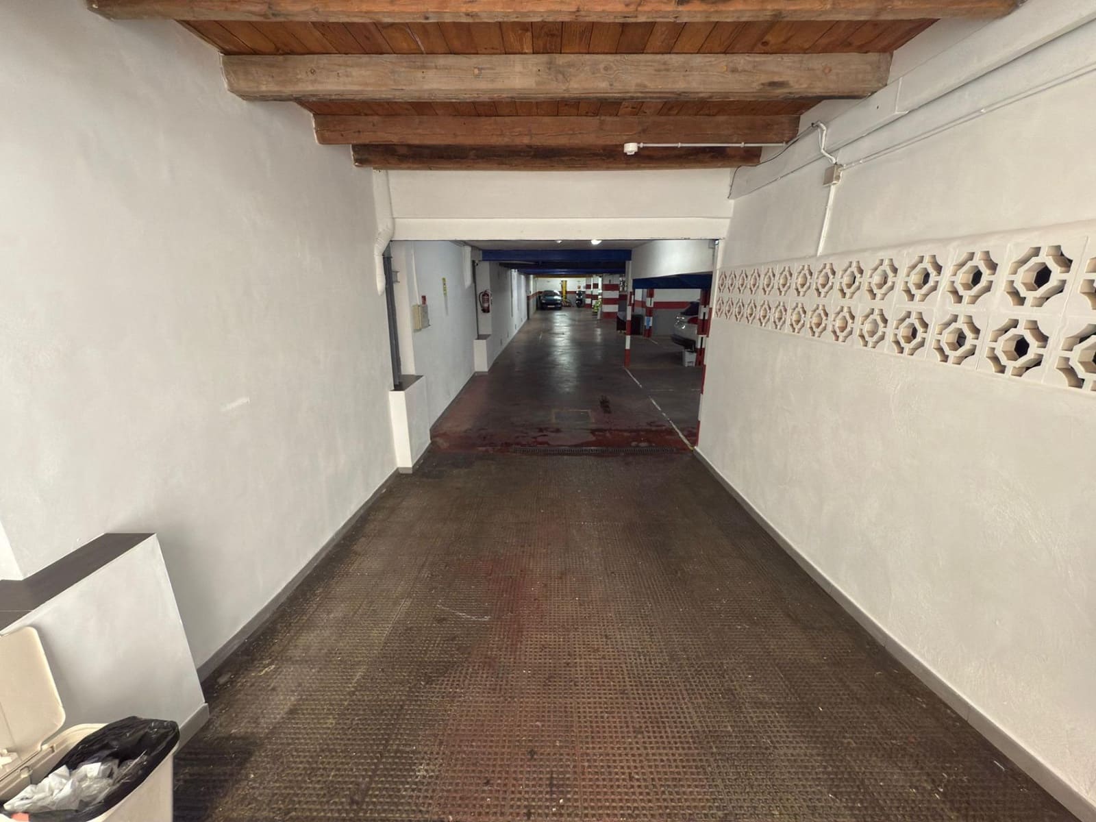 Garaż na sprzedaż w Miasto Alicante / Alacant - 299 000 € (Ref: 9367673)