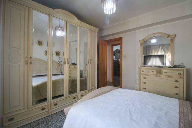 3 soveværelse Lejlighed til salg i San Blas, Alicante by - € 255.000 (Ref: 9374384)