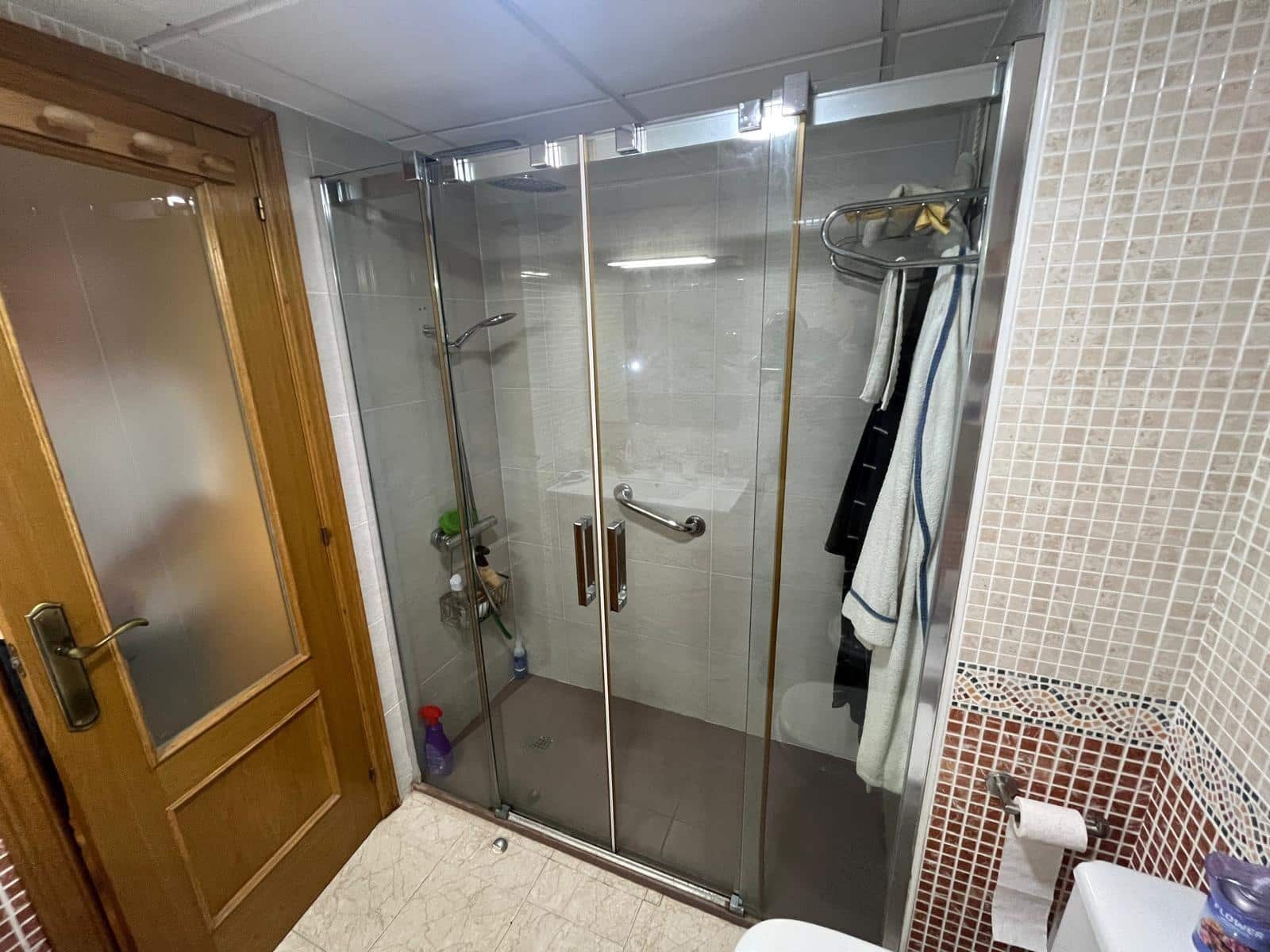 2 soverom Leilighet til salgs i Alicante by med svømmebasseng garasje - € 340 000 (Ref: 9379140)