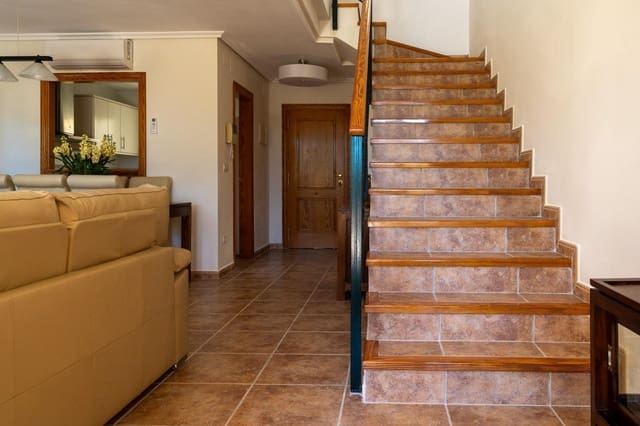 3 soveværelse Rækkehus til salg i Altea med swimmingpool - € 365.000 (Ref: 9379141)