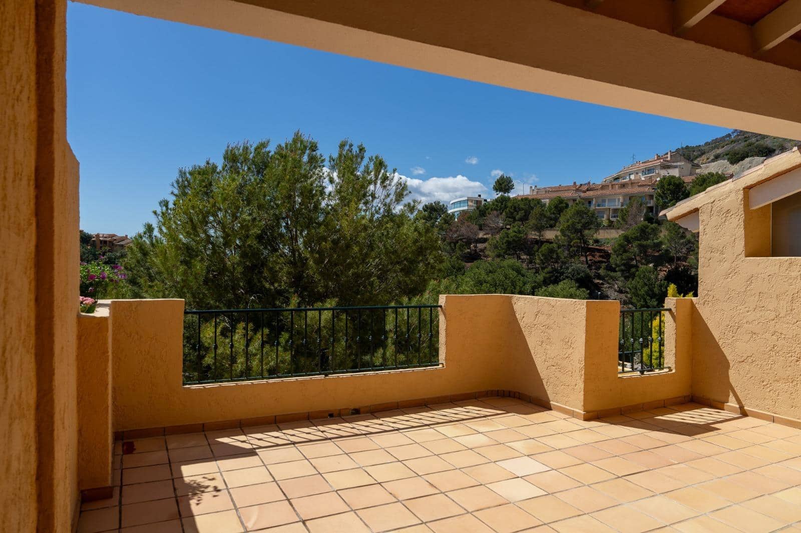 3 sovrum Radhus till salu i Altea med pool - 365 000 € (Ref: 9379141)