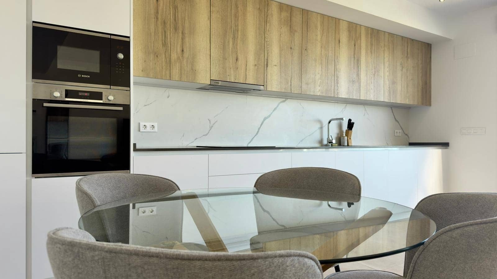 Apartamento de 2 habitaciones en Finestrat en venta con piscina - 465.000 € (Ref: 9379142)