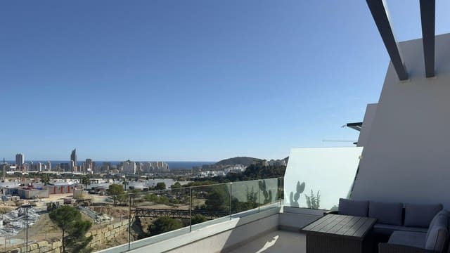 Apartamento de 2 habitaciones en Finestrat en venta con piscina - 465.000 € (Ref: 9379142)