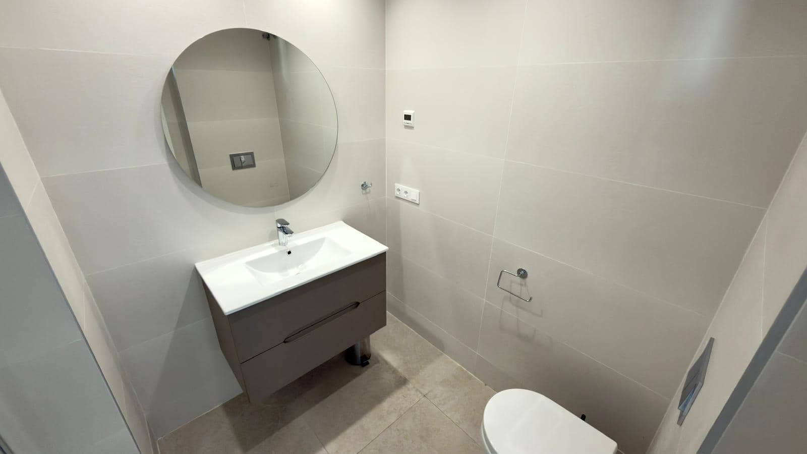 Apartamento de 2 habitaciones en Finestrat en venta con piscina - 465.000 € (Ref: 9379142)