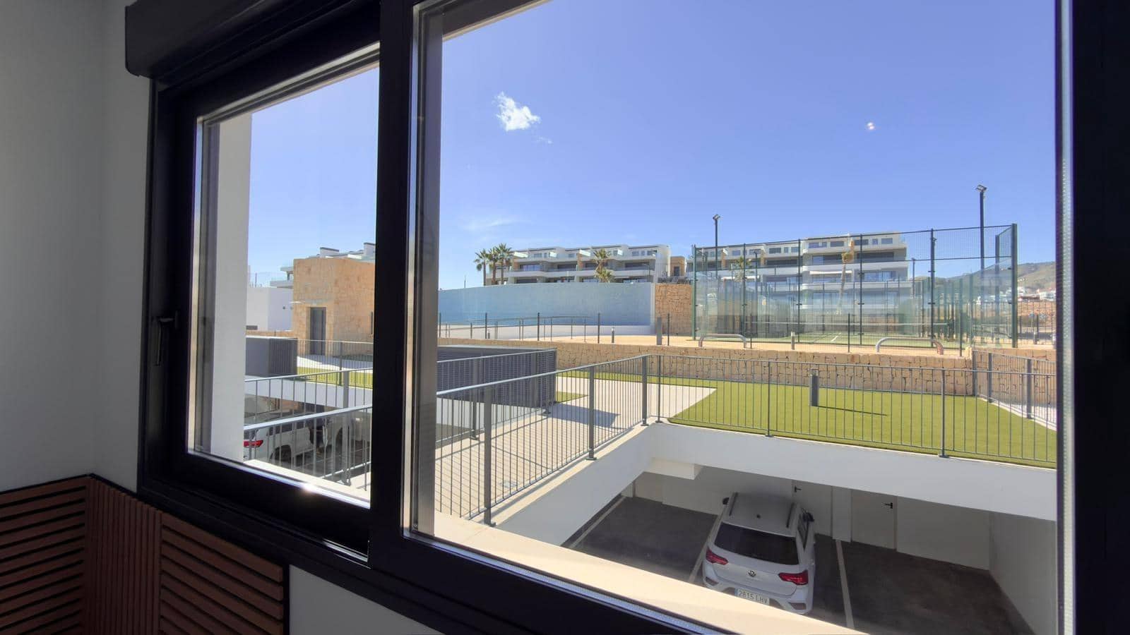 Apartamento de 2 habitaciones en Finestrat en venta con piscina - 465.000 € (Ref: 9379142)