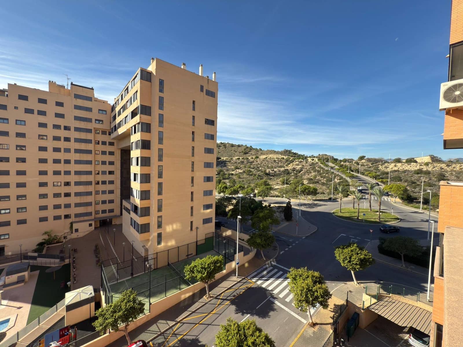 1 bedroom Apartment for sale in La Villajoyosa / Vila Joiosa with pool garage - € 225,000 (Ref: 9383051)