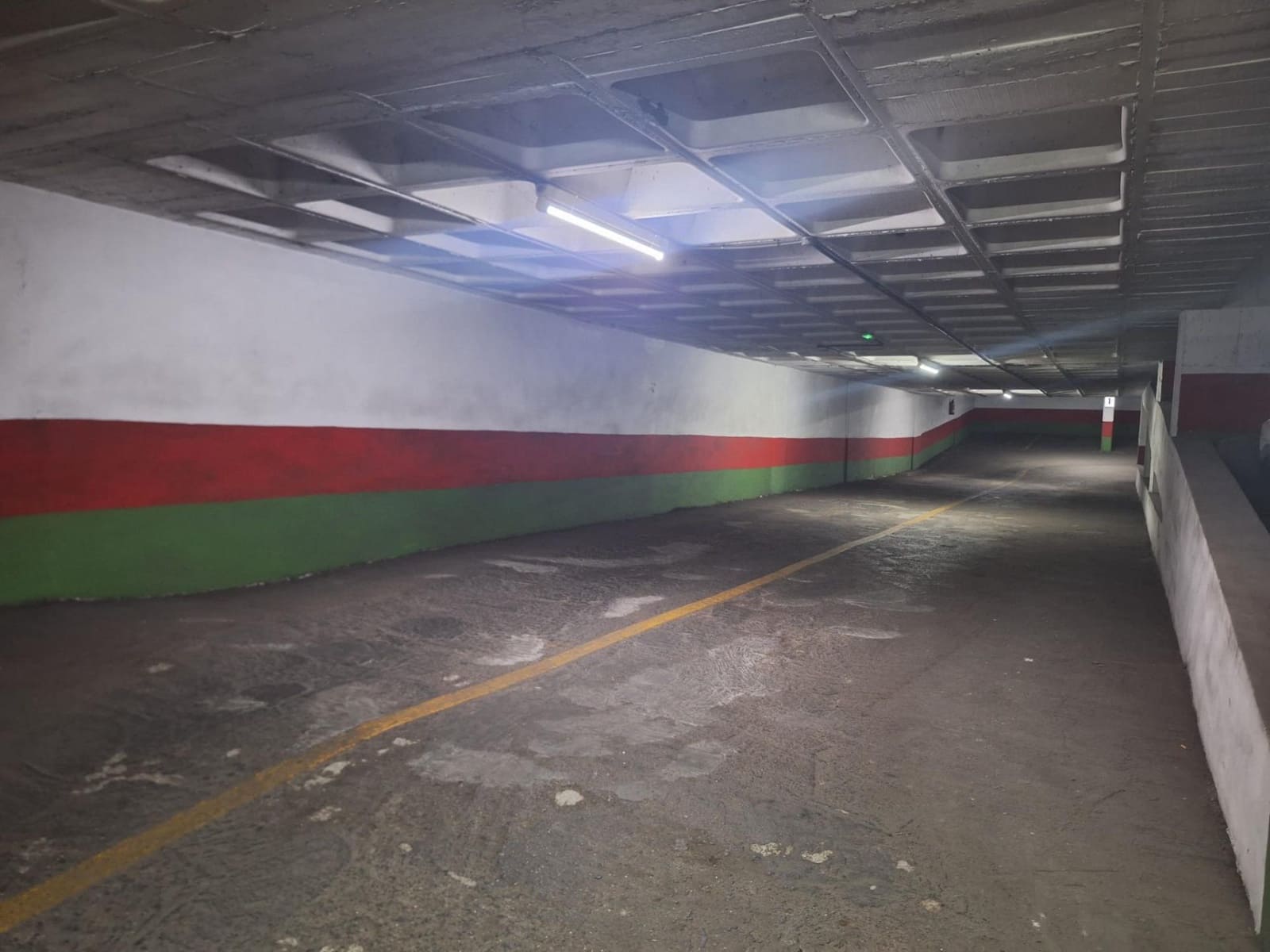 Garage till salu i Alicante stad - 41 900 € (Ref: 9385723)