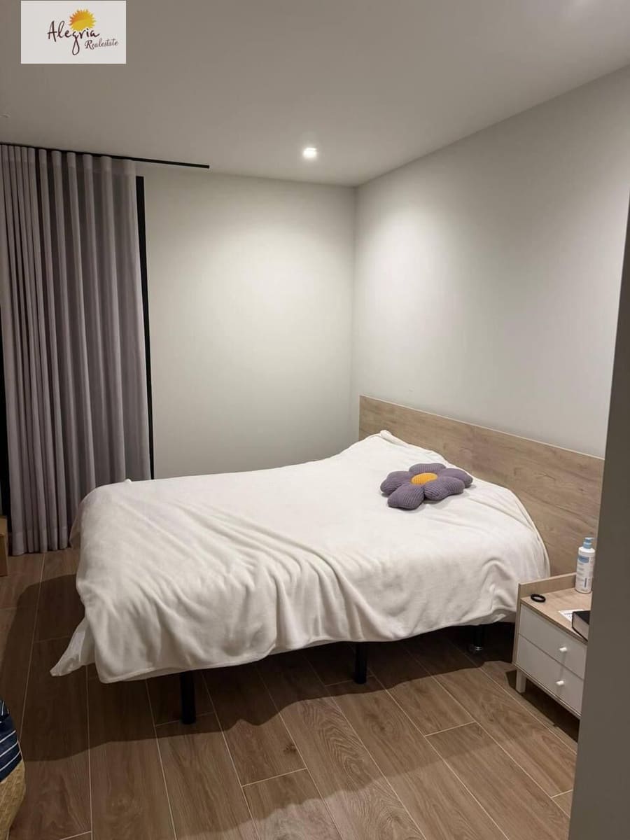 1 sovrum Lägenhet att hyra i Valencia stad - 1 300 € (Ref: 9393310)