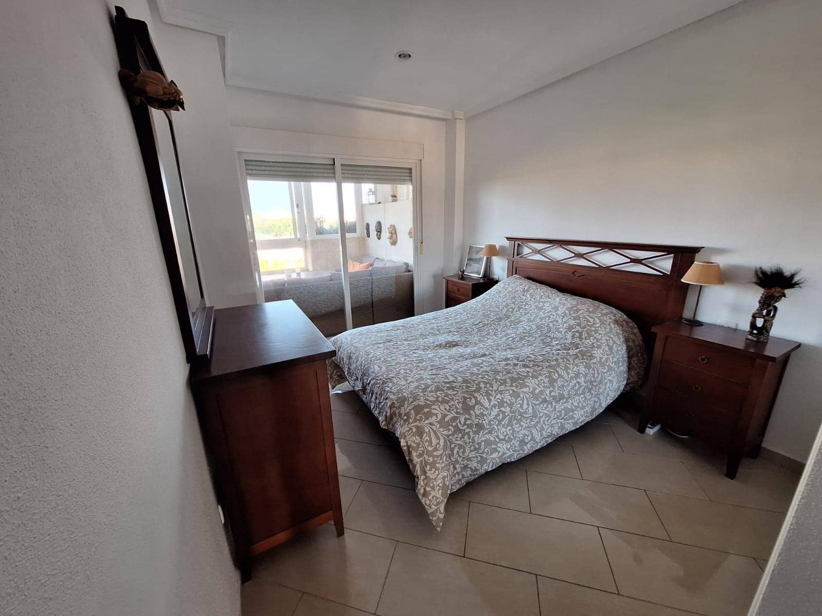 Piso de 3 habitaciones en Playa de San Juan en alquiler con piscina garaje - 1.800 € (Ref: 9403498)