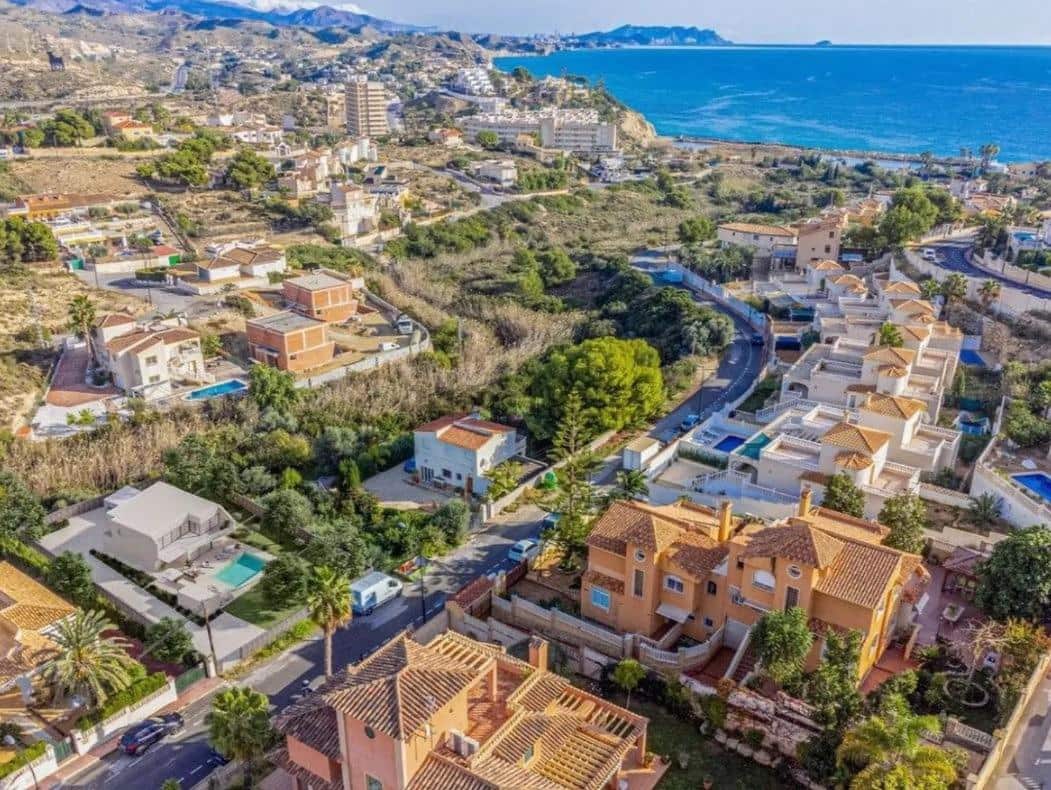 Tomt till salu i El Campello - 159 000 € (Ref: 9403499)