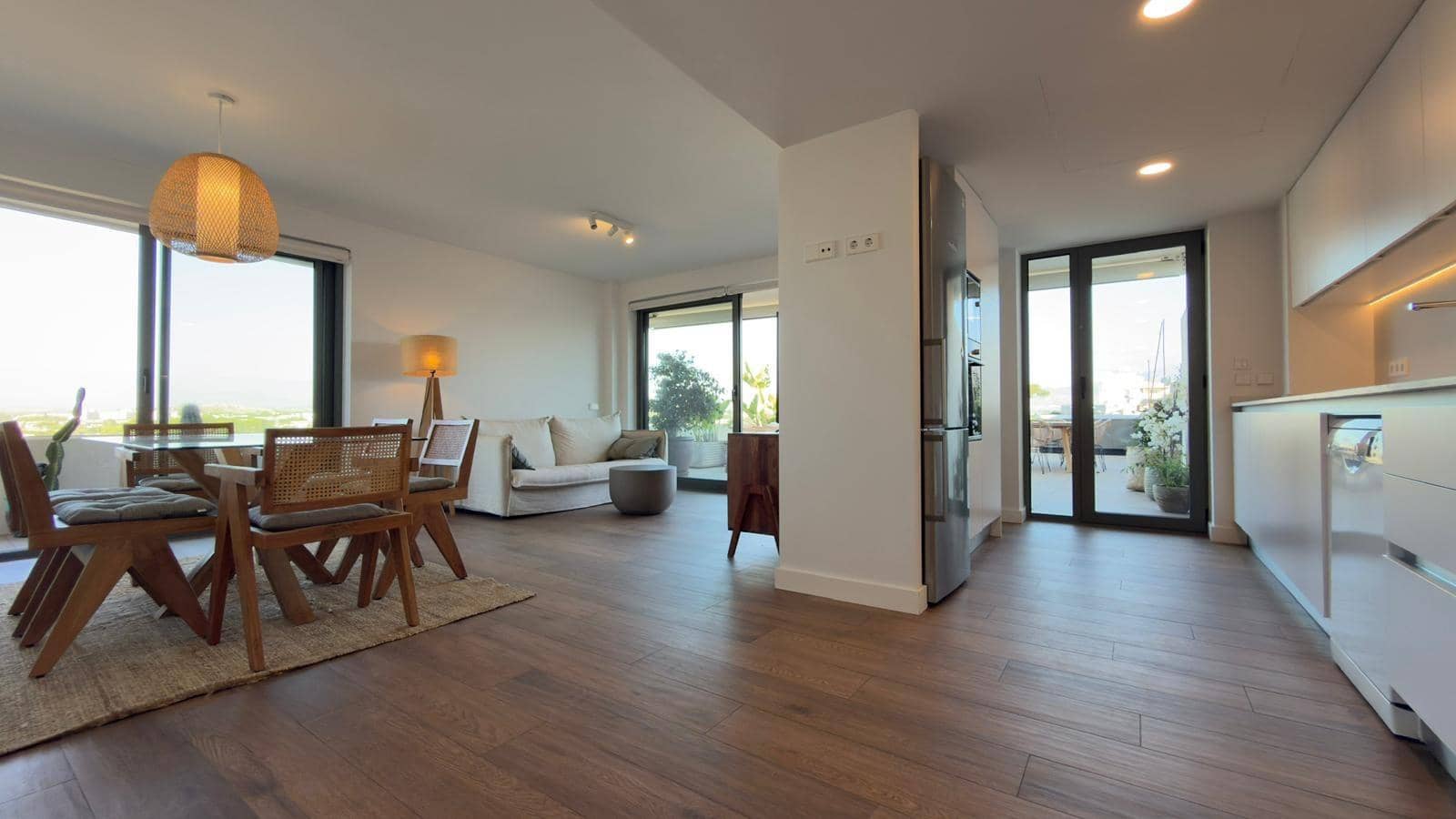 3 quarto Penthouse para venda em Alicante cidade com piscina garagem - 975 000 € (Ref: 9406733)