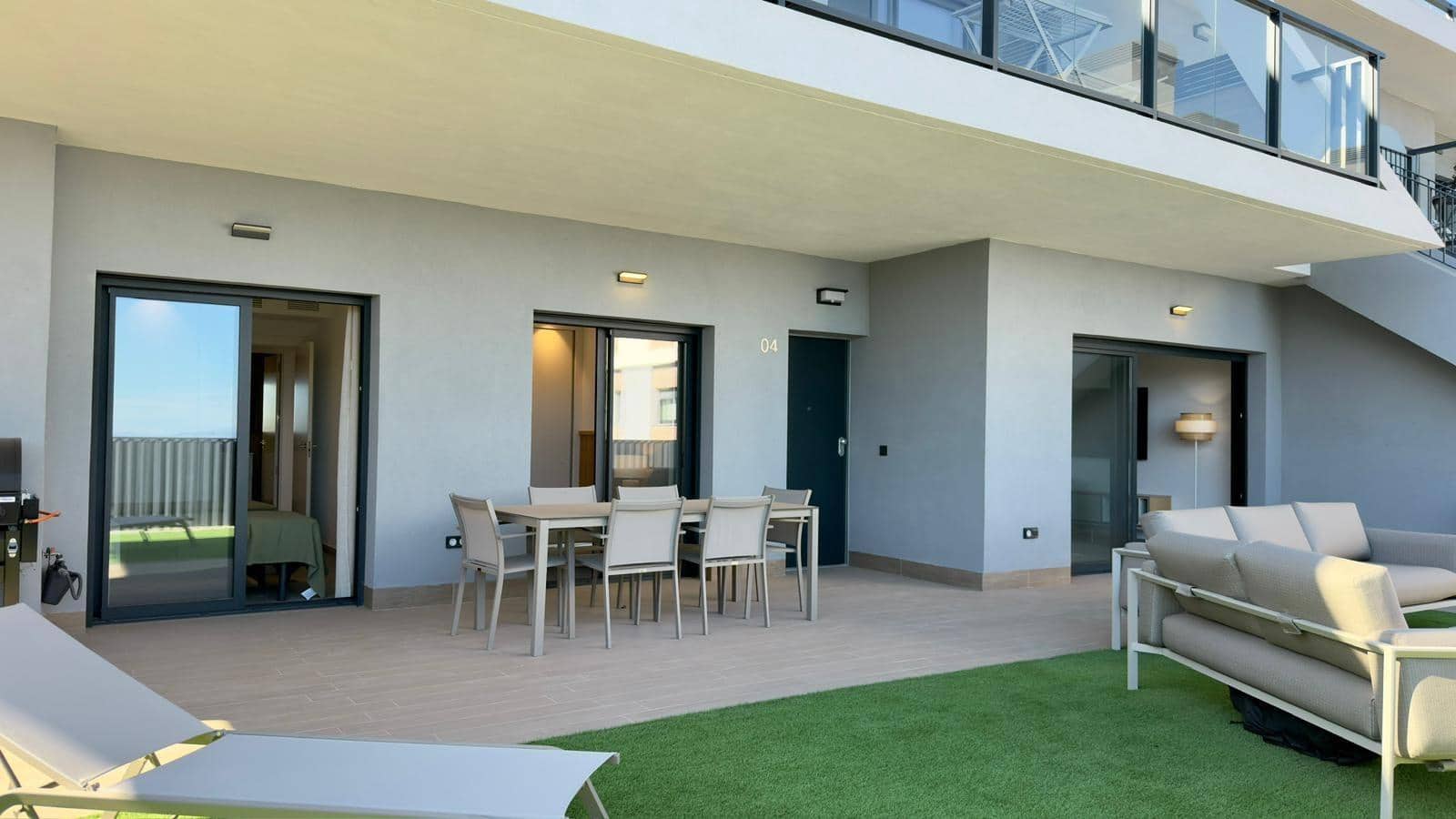 Apartamento de 3 habitaciones en Santa Pola en alquiler con piscina garaje - 1.700 € (Ref: 9414216)