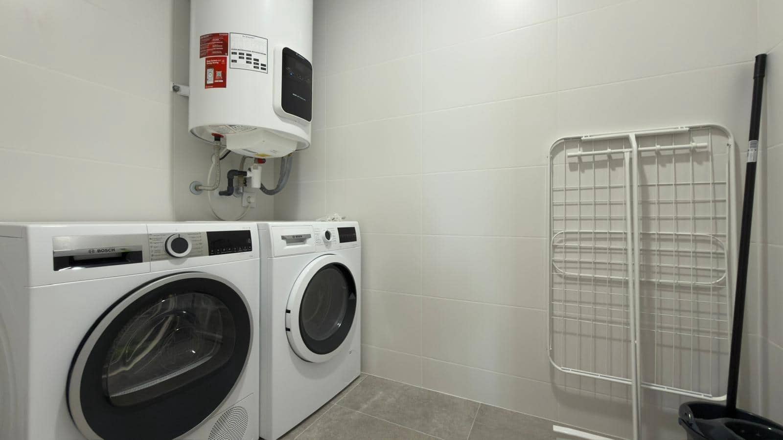 Apartamento de 3 habitaciones en Santa Pola en alquiler con piscina garaje - 1.700 € (Ref: 9414216)