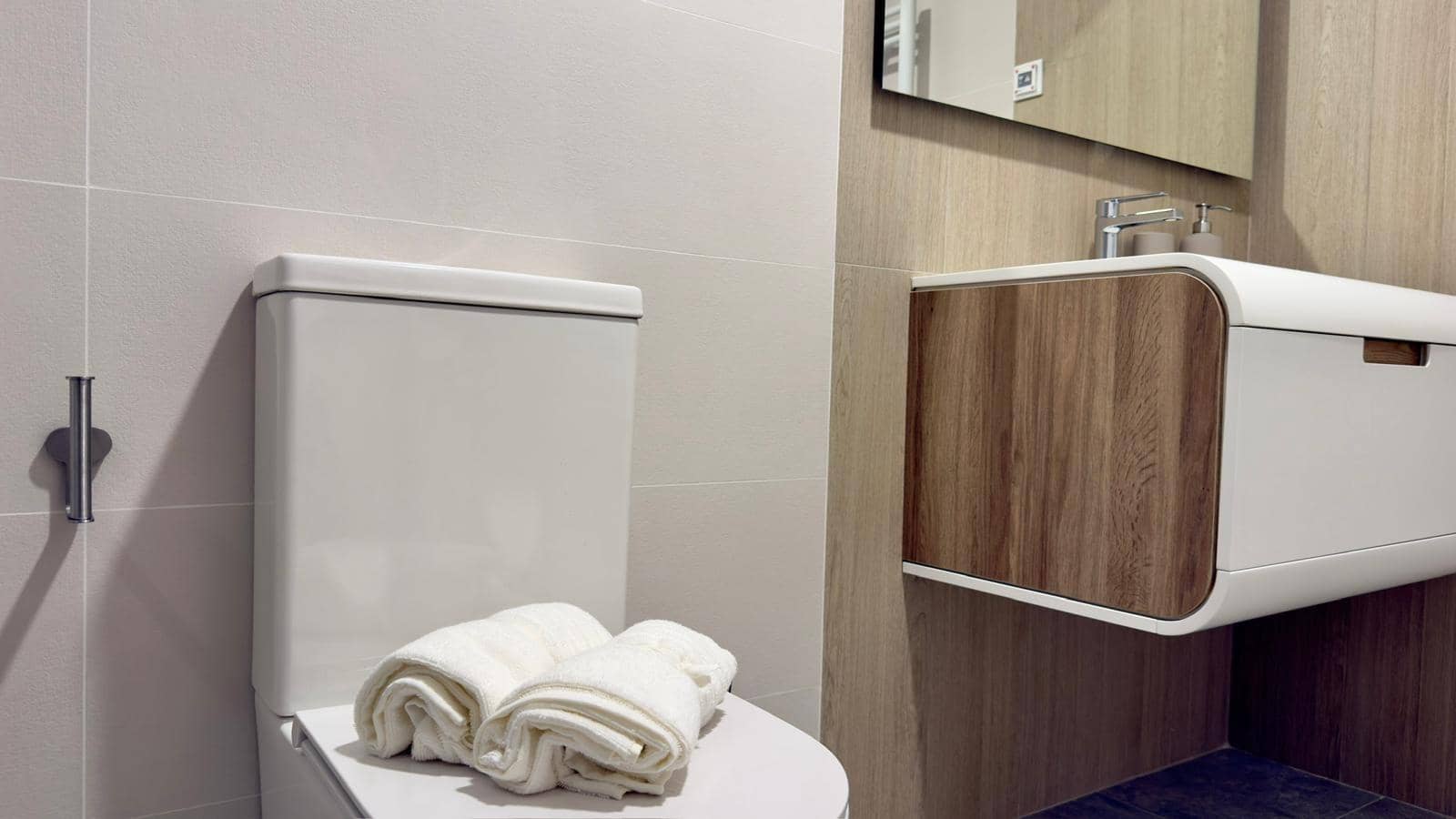 Apartamento de 3 habitaciones en Santa Pola en alquiler con piscina garaje - 1.700 € (Ref: 9414216)