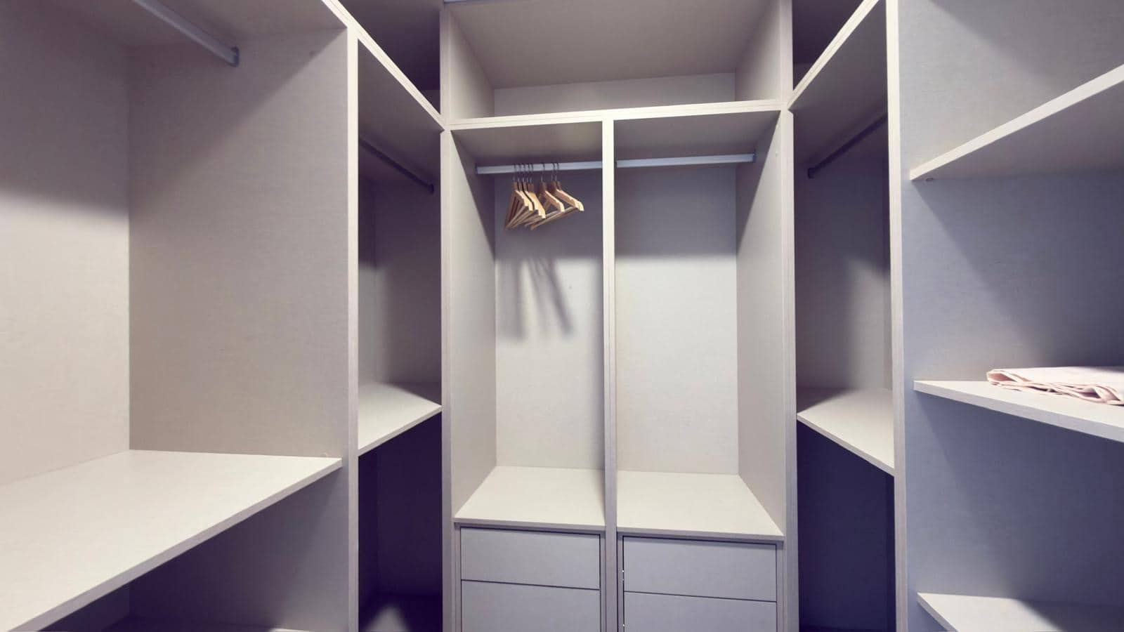 Apartamento de 3 habitaciones en Santa Pola en alquiler con piscina garaje - 1.700 € (Ref: 9414216)