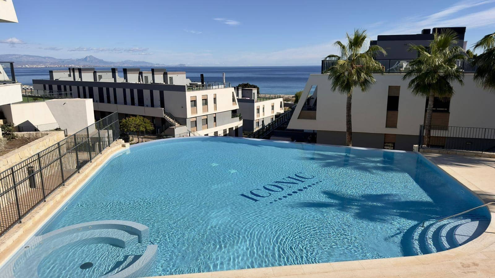 Apartamento de 3 habitaciones en Santa Pola en alquiler con piscina garaje - 1.700 € (Ref: 9414216)