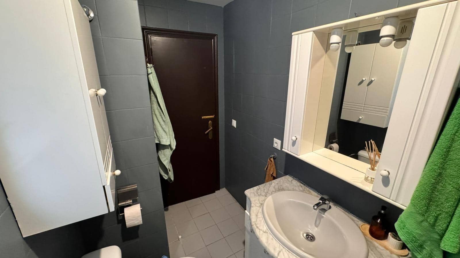 3 bedroom Apartment for rent in Alicante / Alacant city - € 820 (Ref: 9417685)