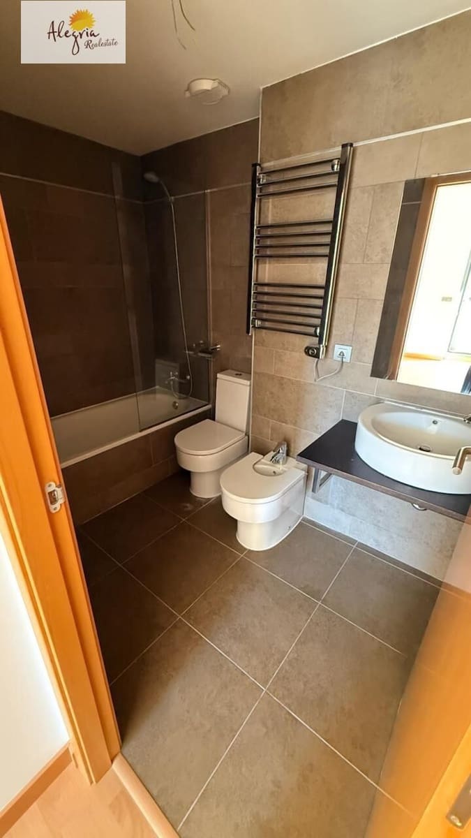 2 sypialnia Apartament do wynajęcia w Mislata - 1 395 € (Ref: 9417686)