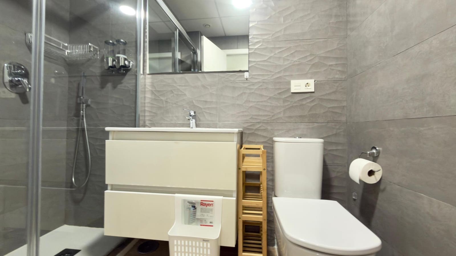 Apartamento de 3 habitaciones en Finestrat en venta con piscina - 410.000 € (Ref: 9419882)