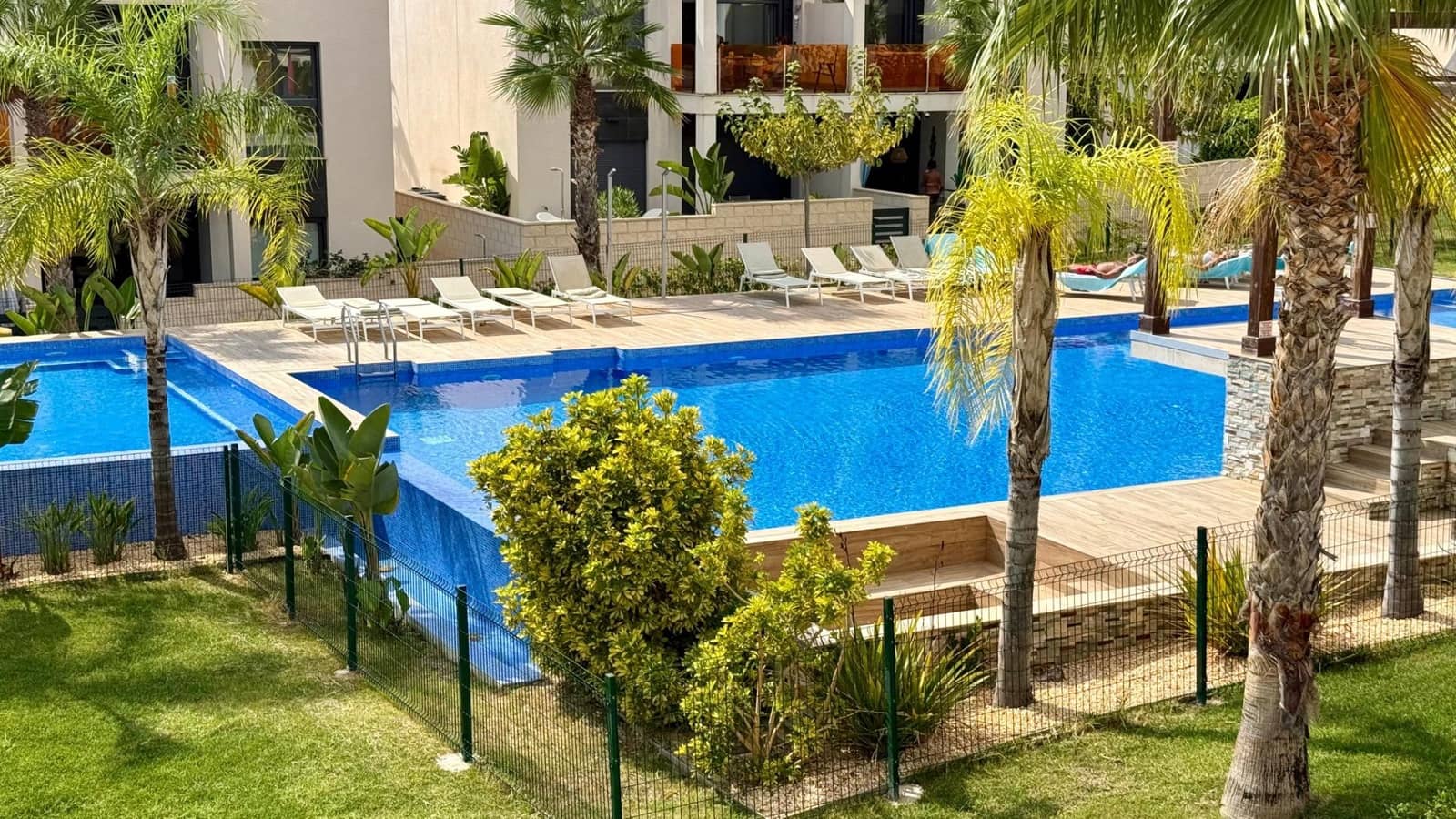 Apartamento de 3 habitaciones en Finestrat en venta con piscina - 410.000 € (Ref: 9419882)