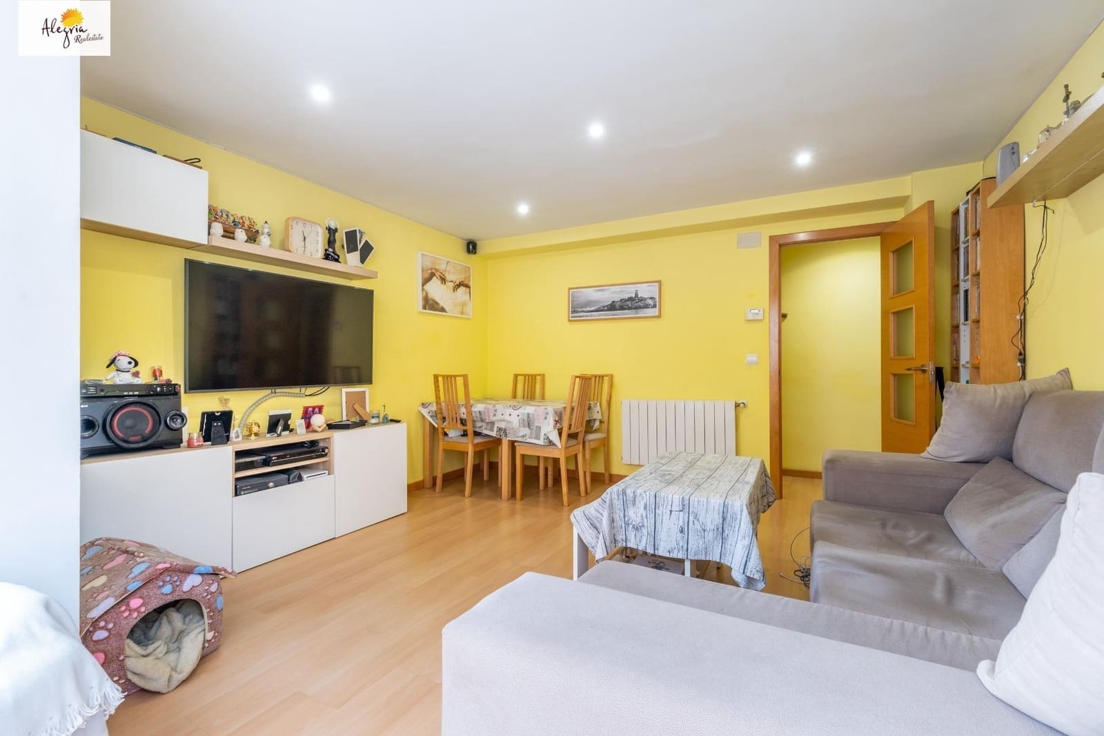 3 Zimmer Apartment zu verkaufen in Alicante / Alacant Stadt - 250.000 € (Ref: 9424404)