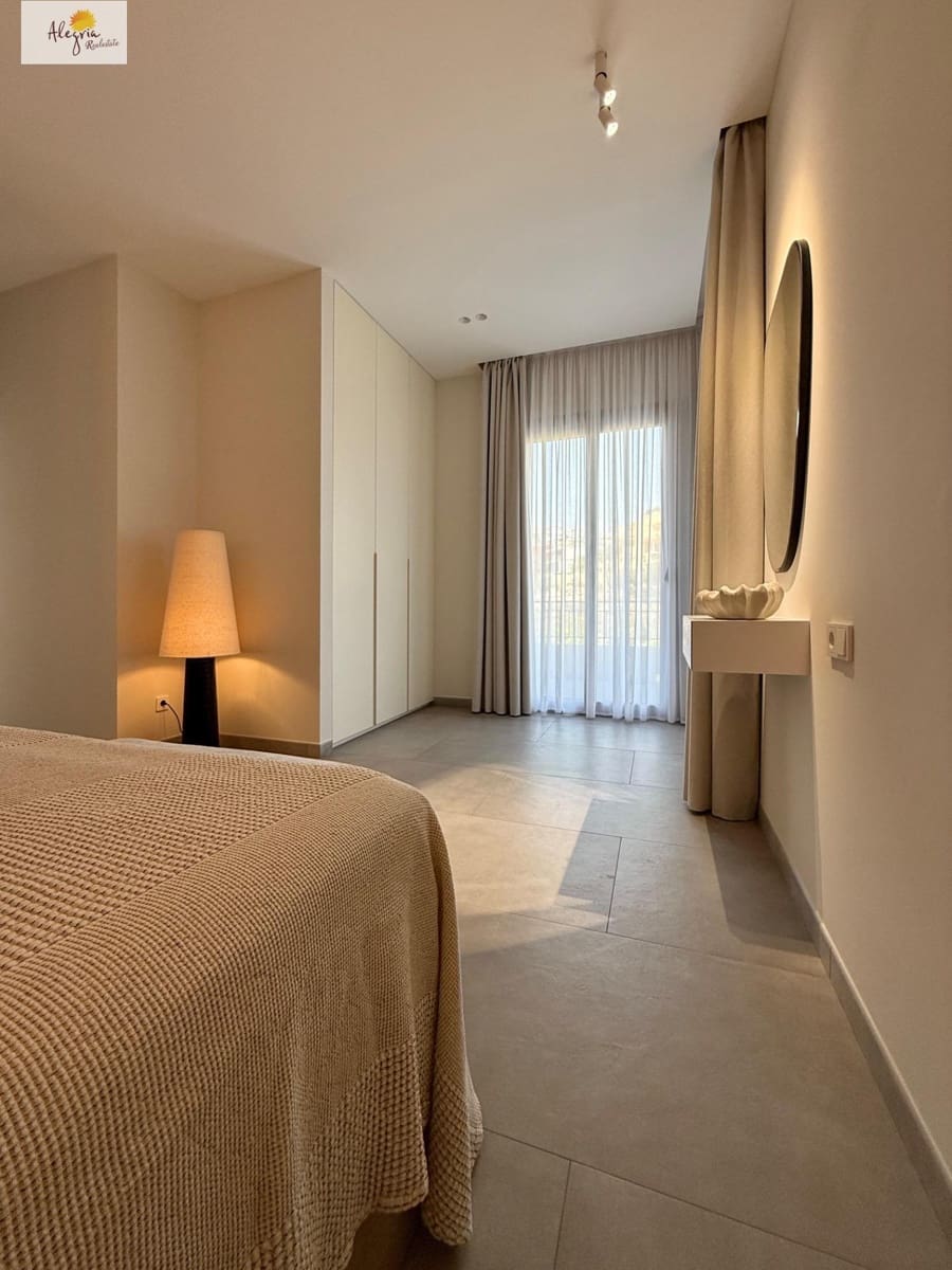 5 bedroom Villa for sale in Cullera with pool garage - € 1,300,000 (Ref: 9425741)