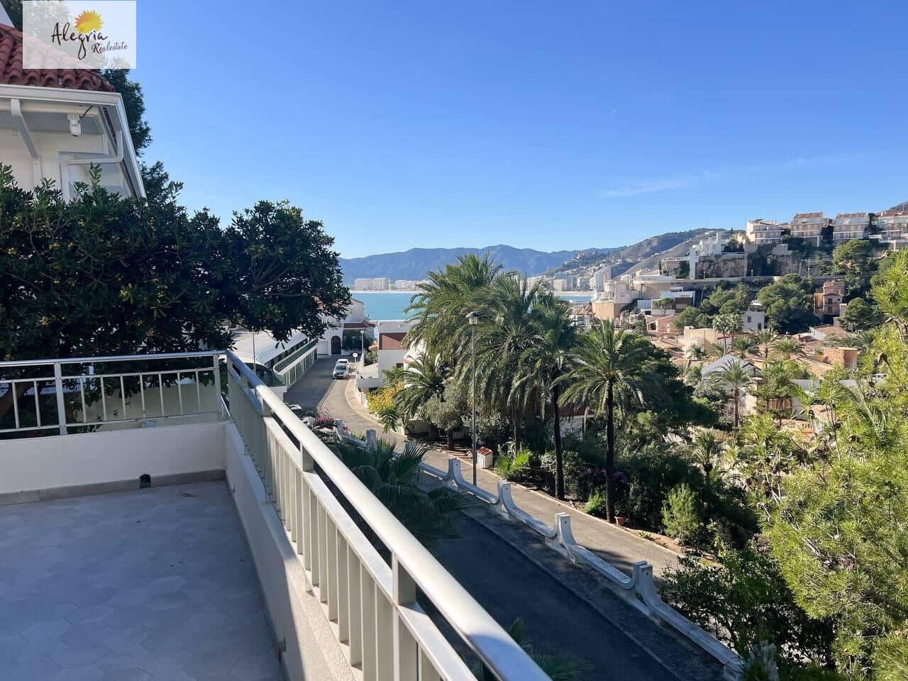 5 bedroom Villa for sale in Cullera with pool garage - € 1,300,000 (Ref: 9425741)