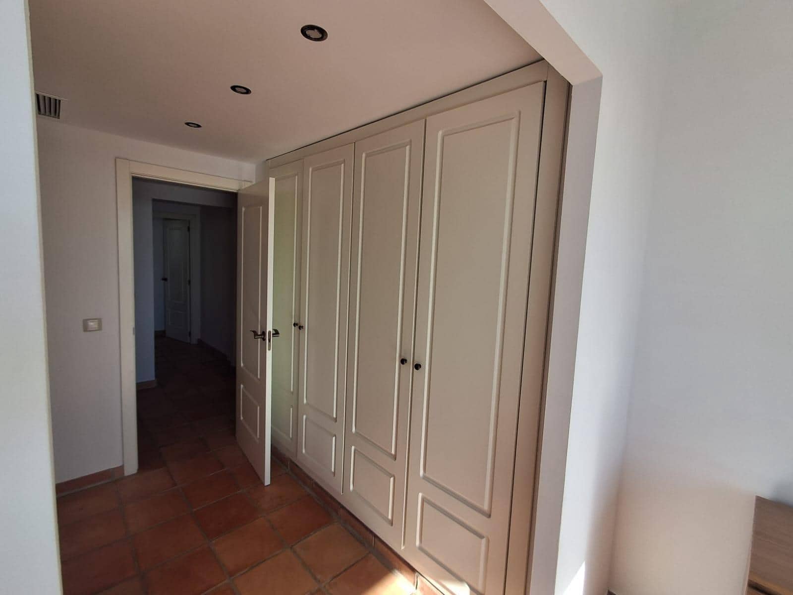 2 soveværelse Bungalow til leje i Finestrat med swimmingpool - € 1.650 (Ref: 9431150)