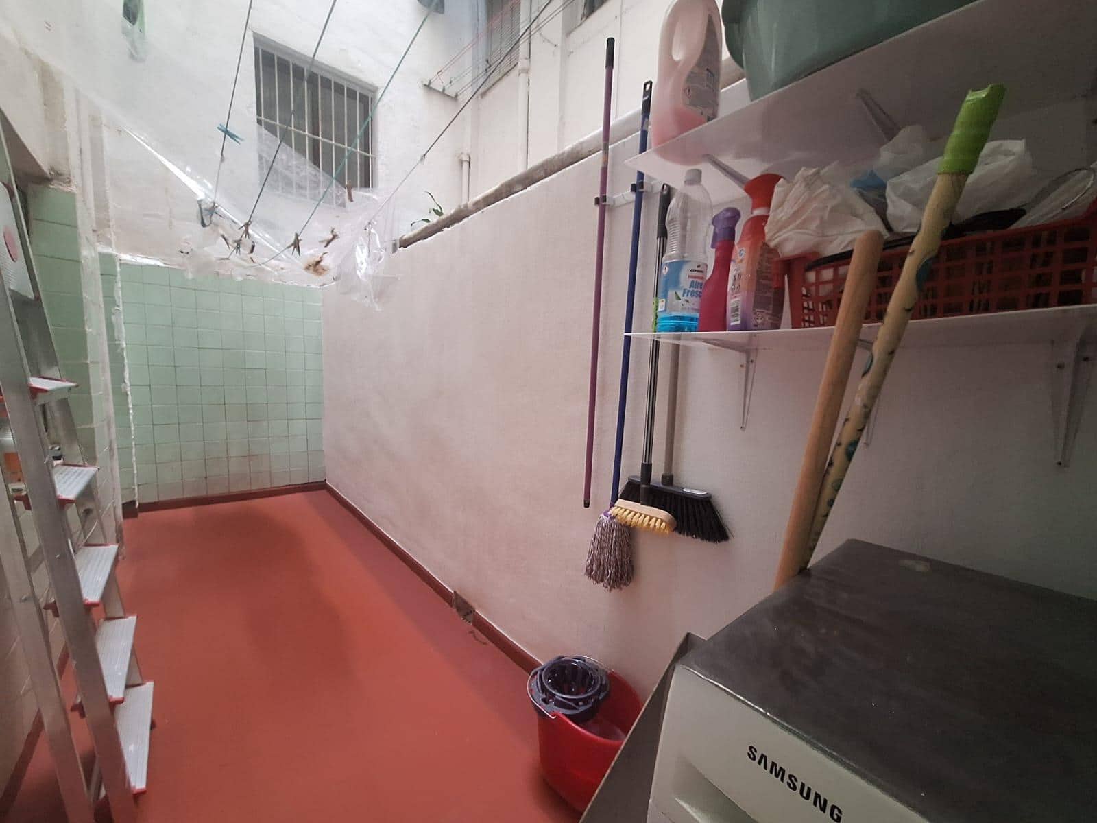 3 makuuhuone Asunto myytävänä paikassa Alicante kaupunki - 147 000 € (Ref: 9435079)