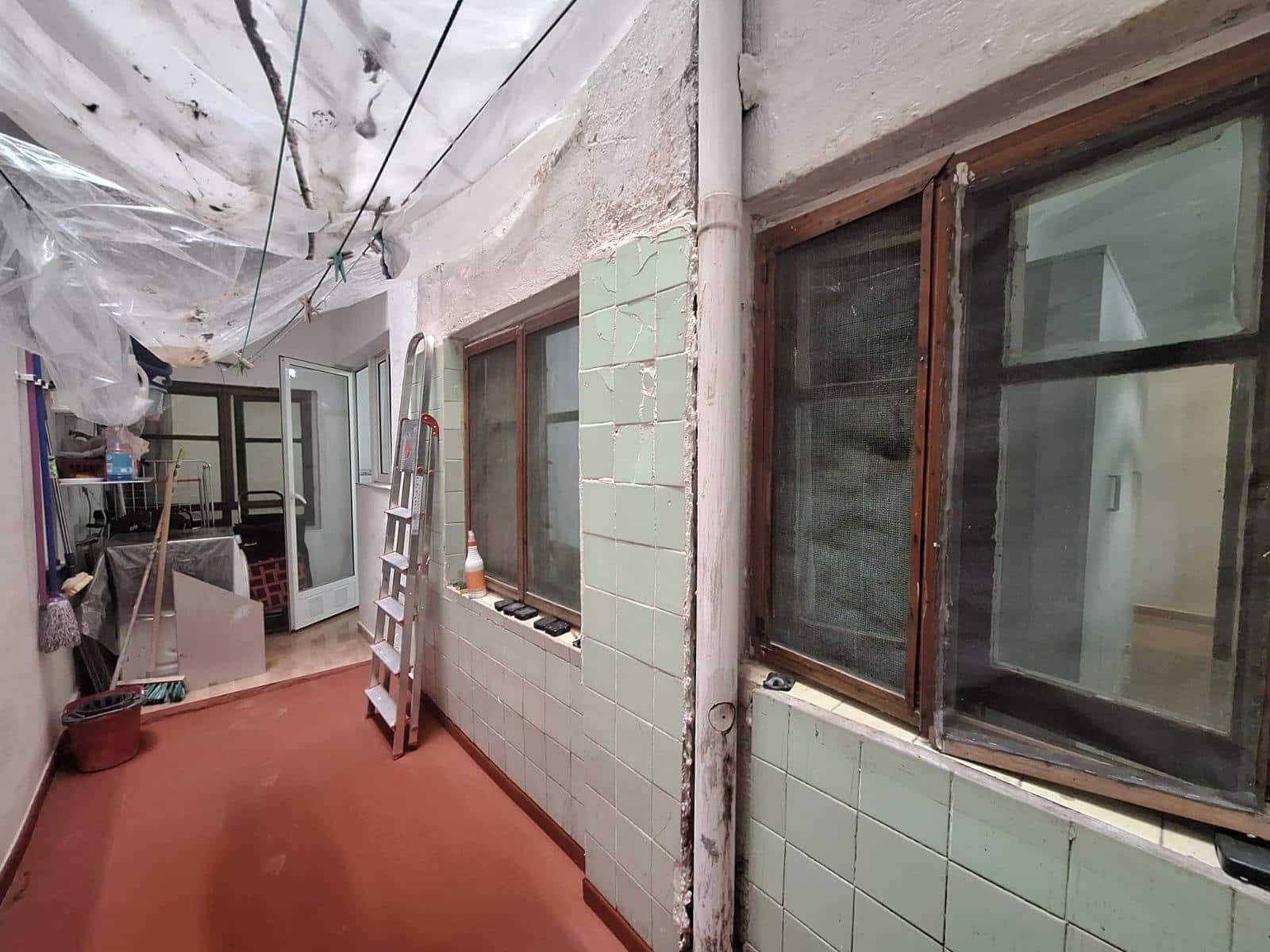 3 makuuhuone Asunto myytävänä paikassa Alicante kaupunki - 147 000 € (Ref: 9435079)