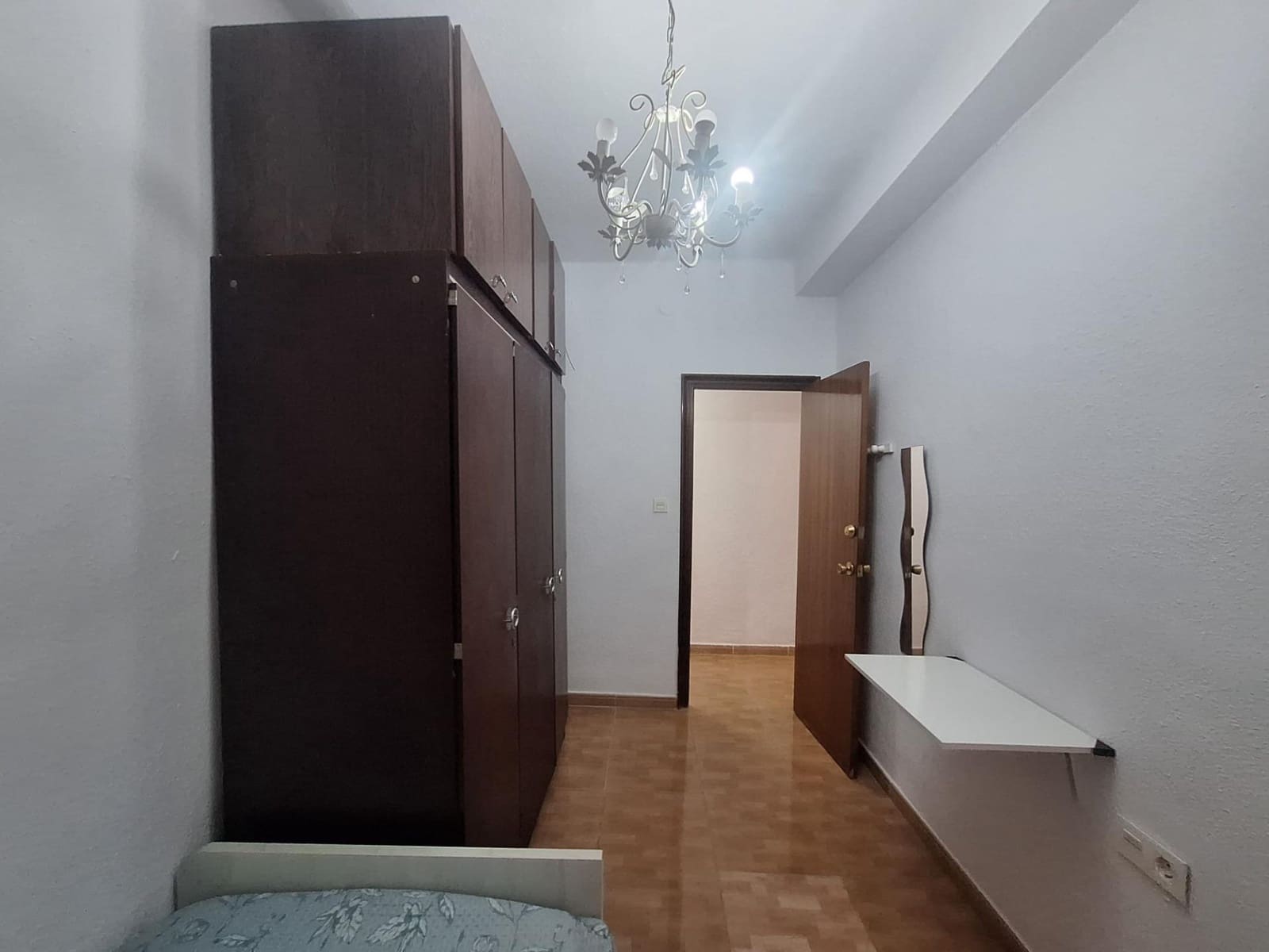 3 makuuhuone Asunto myytävänä paikassa Alicante kaupunki - 147 000 € (Ref: 9435079)