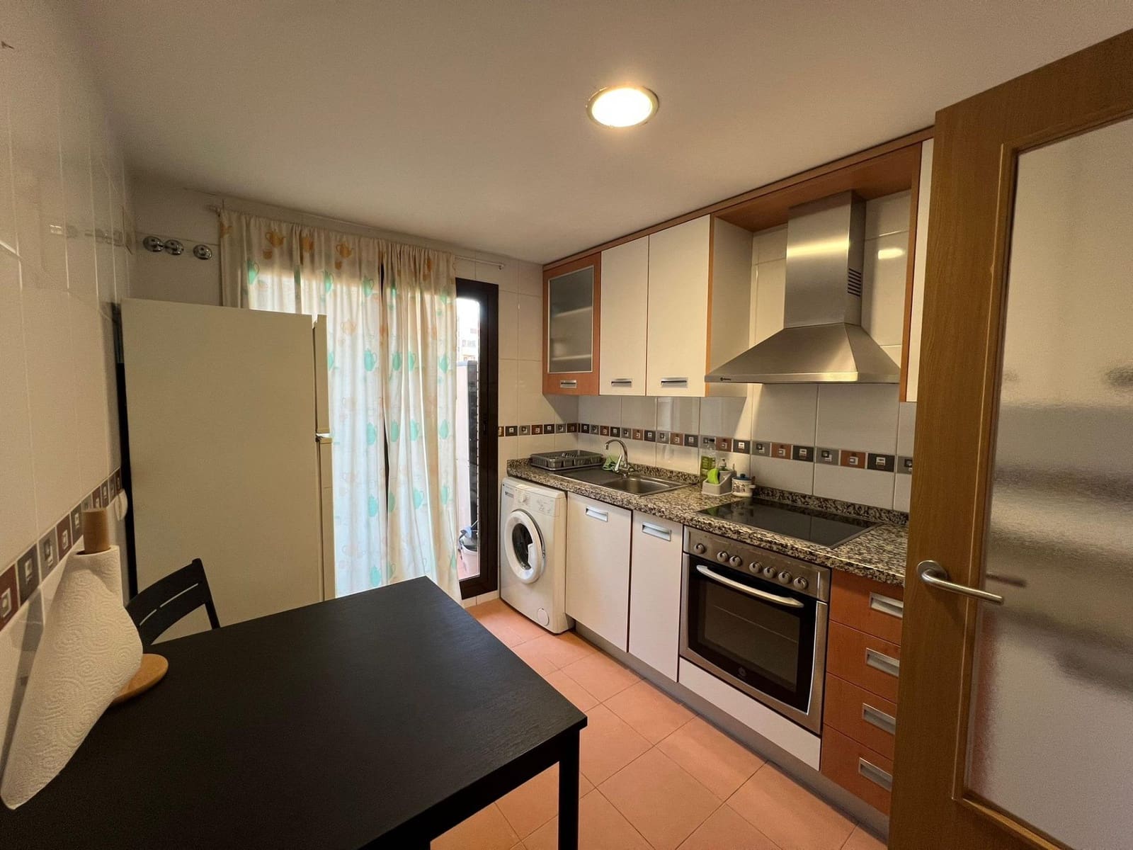 2 bedroom Flat for rent in Alicante / Alacant city with pool - € 1,100 (Ref: 9440648)