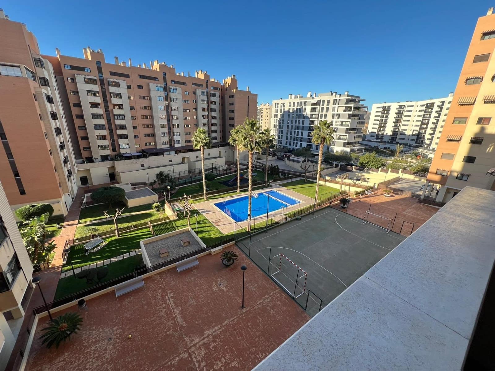 2 bedroom Flat for rent in Alicante / Alacant city with pool - € 1,100 (Ref: 9440648)
