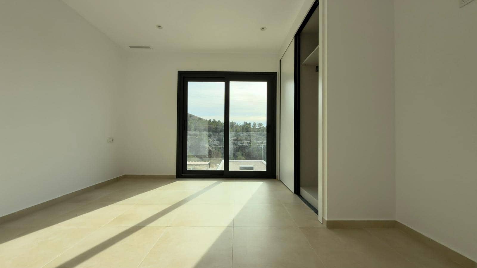 3 quarto Moradia para venda em Finestrat com piscina - 559 000 € (Ref: 9440649)