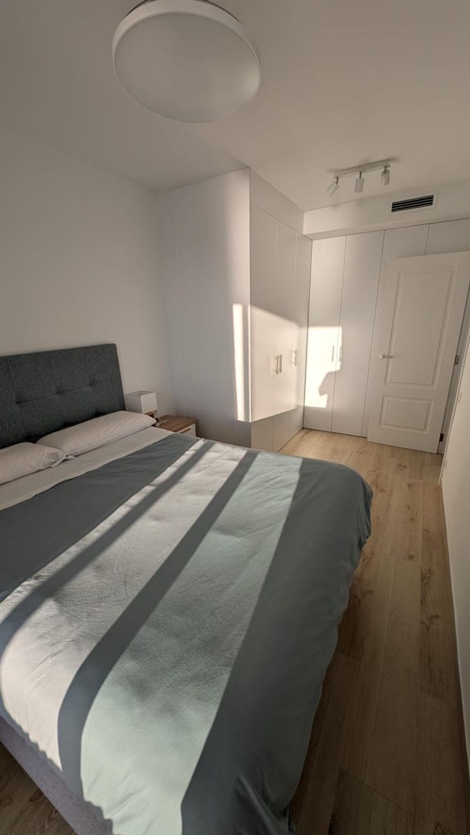 3 makuuhuone Asunto vuokrattavana paikassa Benidorm mukana uima-altaan - 1 800 € (Ref: 9440650)