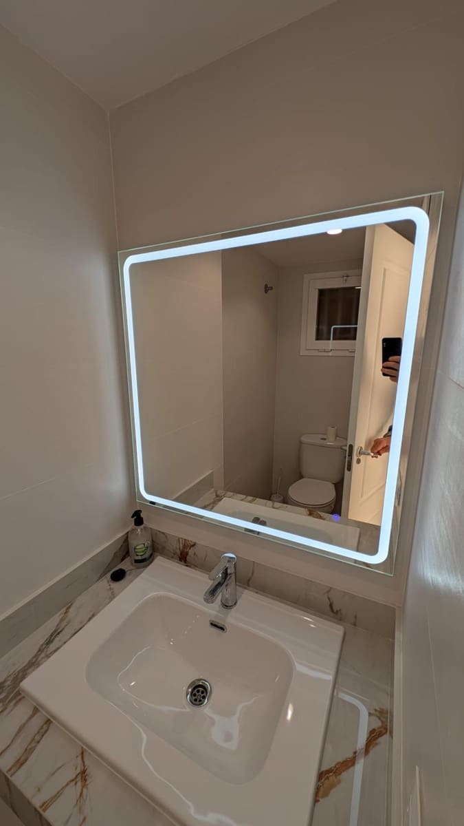 3 makuuhuone Asunto vuokrattavana paikassa Benidorm mukana uima-altaan - 1 800 € (Ref: 9440650)