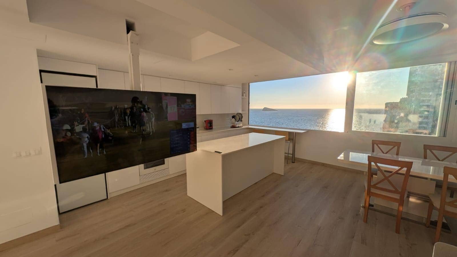 3 makuuhuone Asunto vuokrattavana paikassa Benidorm mukana uima-altaan - 1 800 € (Ref: 9440650)