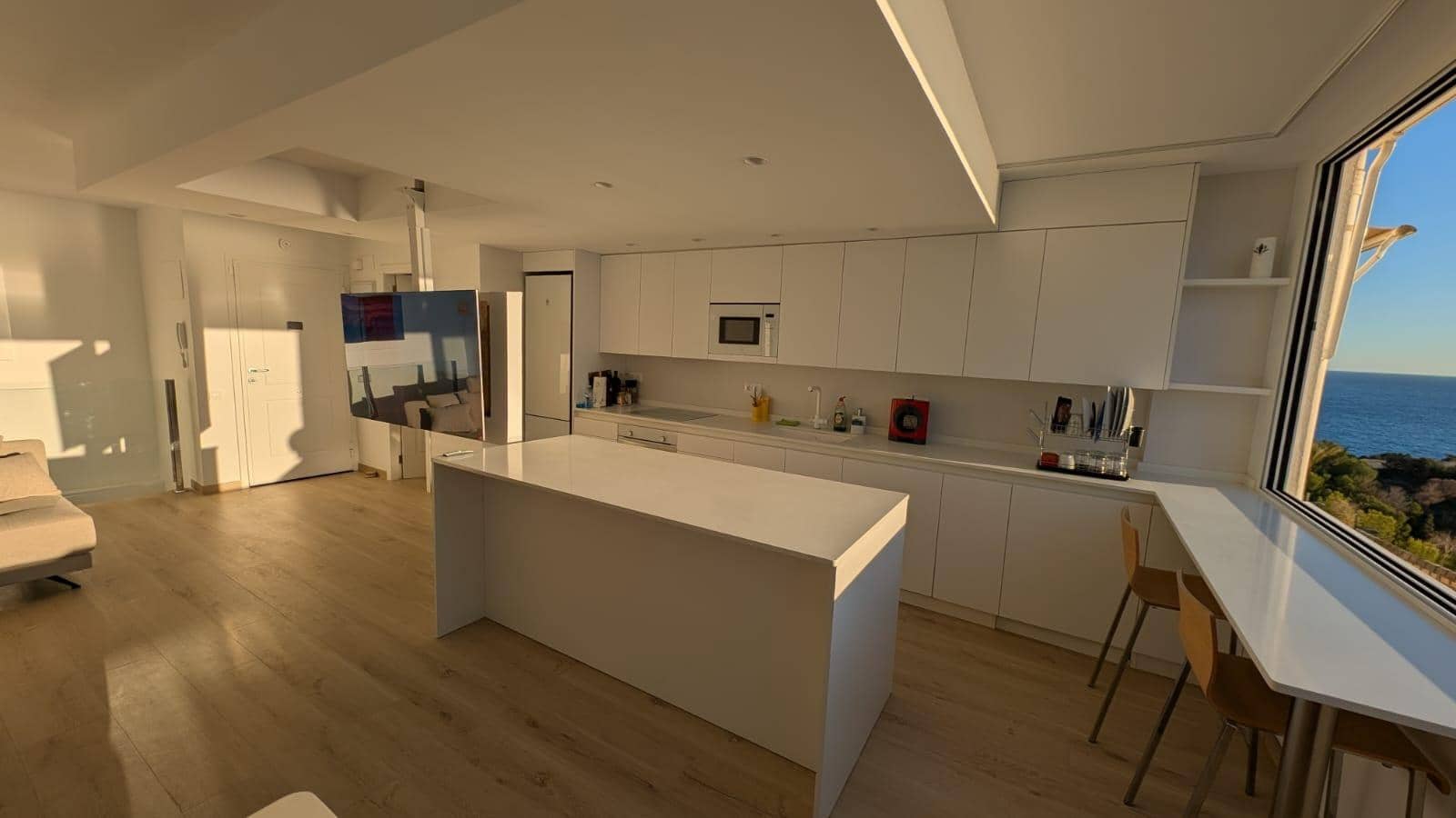 3 makuuhuone Asunto vuokrattavana paikassa Benidorm mukana uima-altaan - 1 800 € (Ref: 9440650)