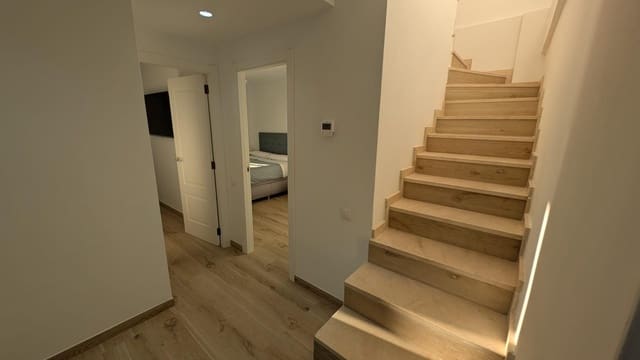 3 makuuhuone Asunto vuokrattavana paikassa Benidorm mukana uima-altaan - 1 800 € (Ref: 9440650)