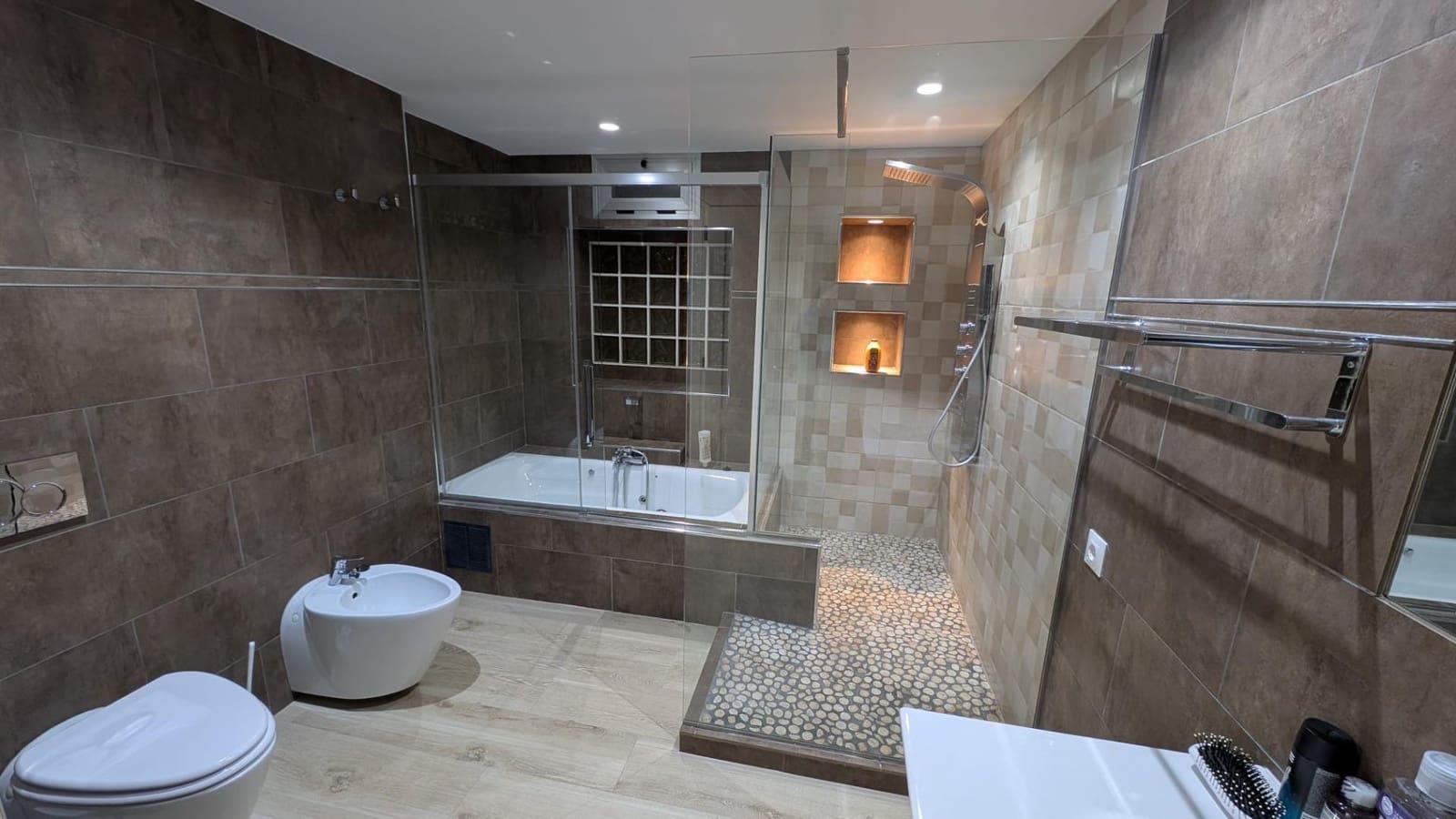 3 makuuhuone Asunto vuokrattavana paikassa Benidorm mukana uima-altaan - 1 800 € (Ref: 9440650)