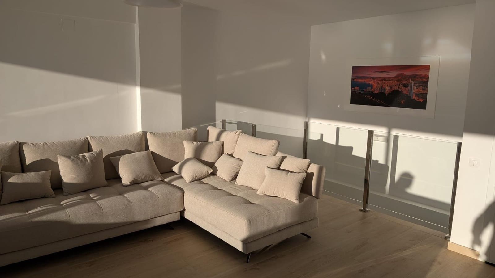 3 makuuhuone Asunto vuokrattavana paikassa Benidorm mukana uima-altaan - 1 800 € (Ref: 9440650)