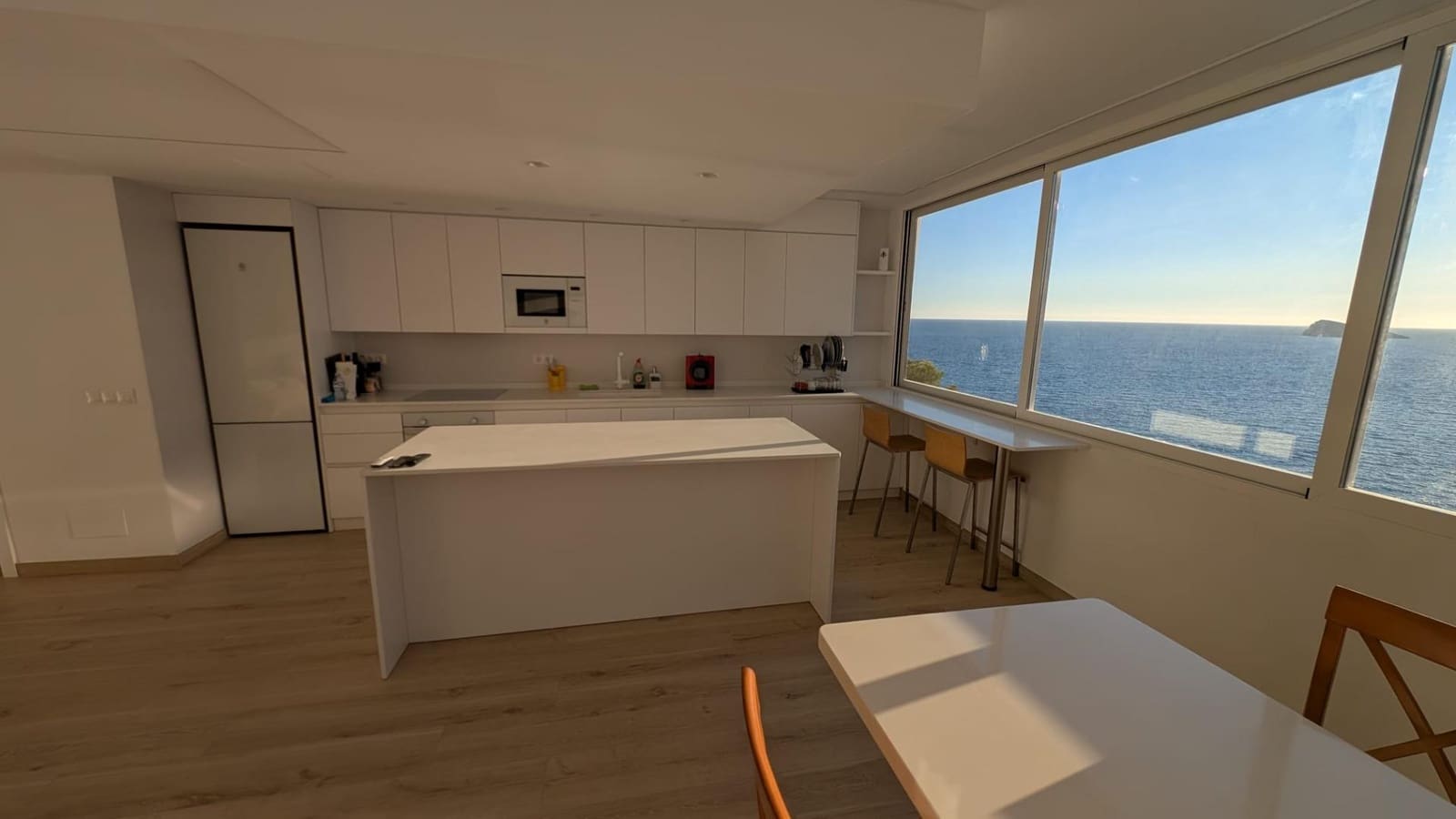 3 makuuhuone Asunto vuokrattavana paikassa Benidorm mukana uima-altaan - 1 800 € (Ref: 9440650)
