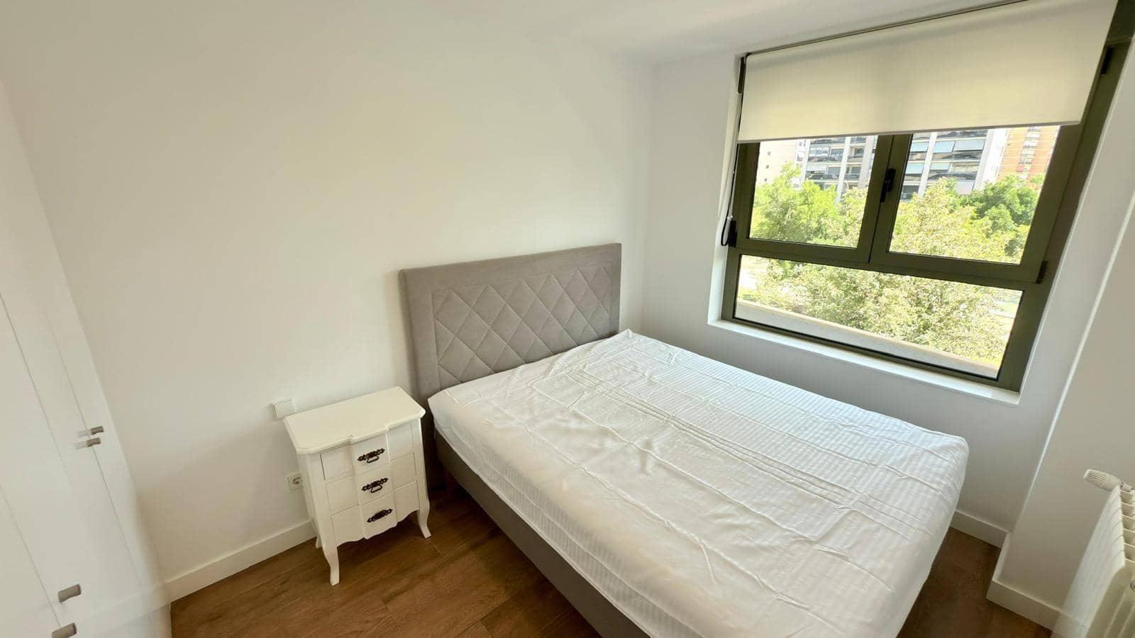 3 slaapkamer Flat te huur in Playa de San Juan met zwembad garage - € 2.700 (Ref: 9449414)