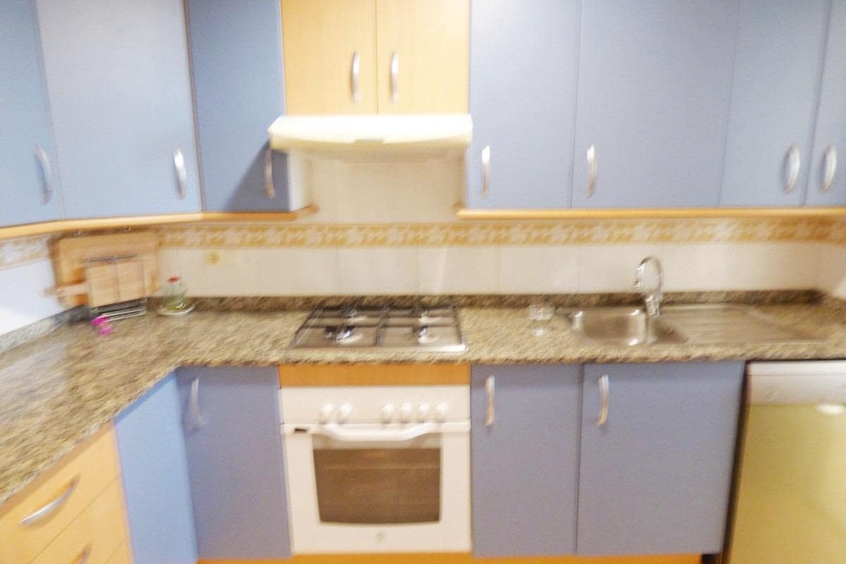 2 quarto Apartamento para arrendar em Alicante cidade com piscina garagem - 1 100 € (Ref: 9450244)