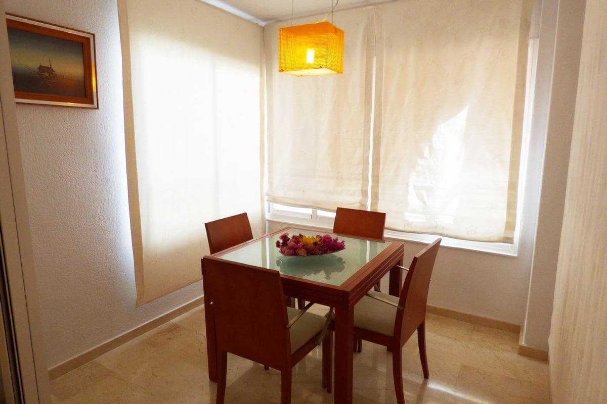 2 quarto Apartamento para arrendar em Alicante cidade com piscina garagem - 1 100 € (Ref: 9450244)
