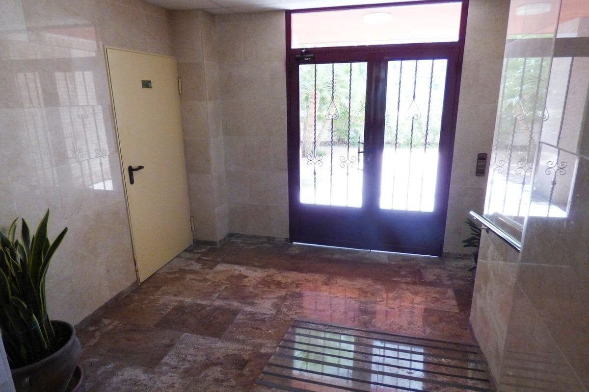 2 quarto Apartamento para arrendar em Alicante cidade com piscina garagem - 1 100 € (Ref: 9450244)