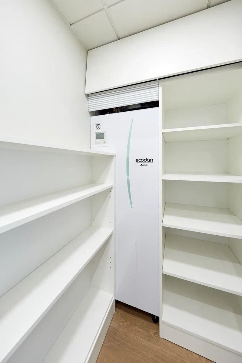 3 bedroom Flat for rent in Playa de San Juan with pool garage - € 4,100 (Ref: 9452241)