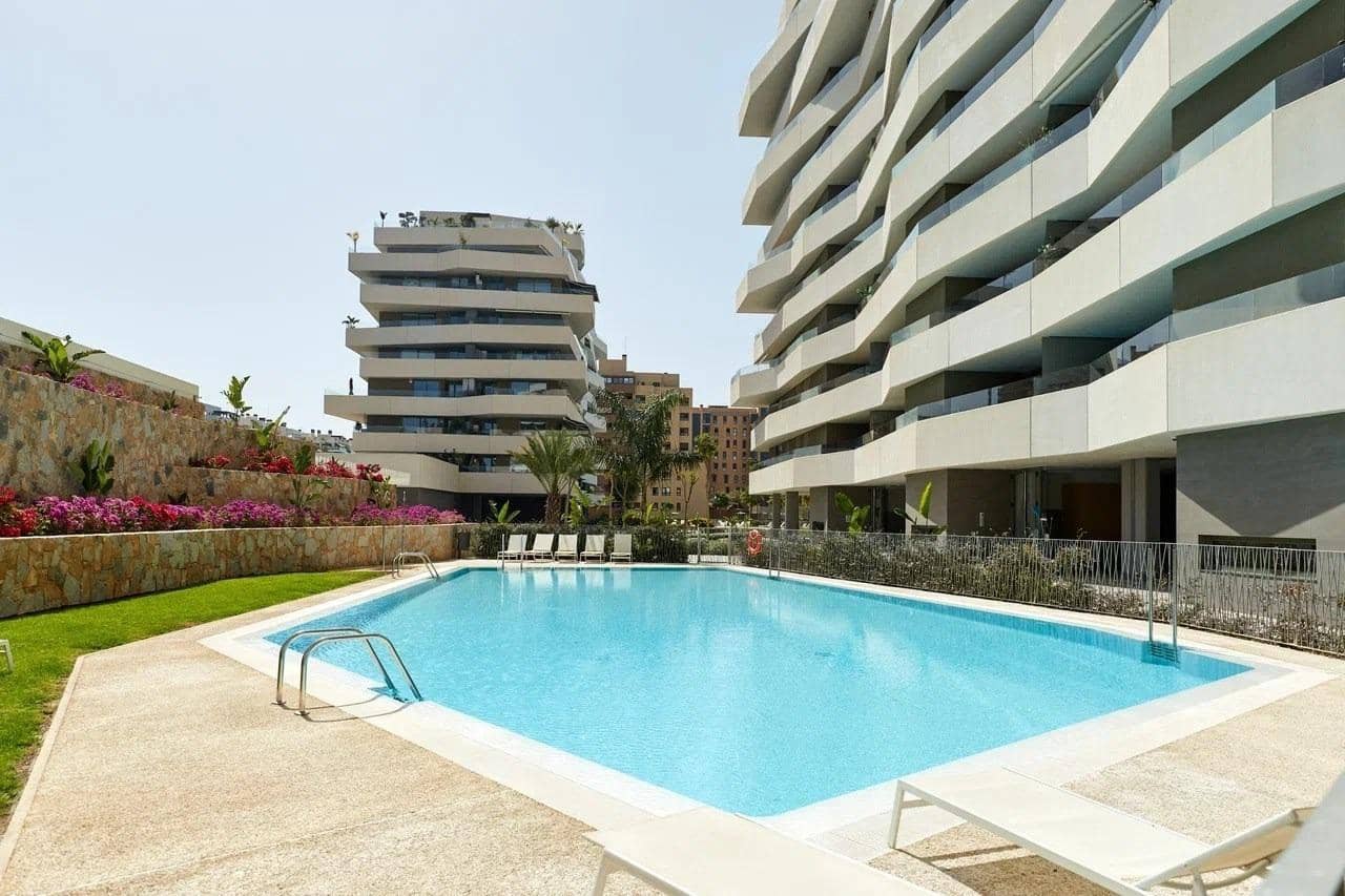3 bedroom Flat for rent in Playa de San Juan with pool garage - € 4,100 (Ref: 9452241)