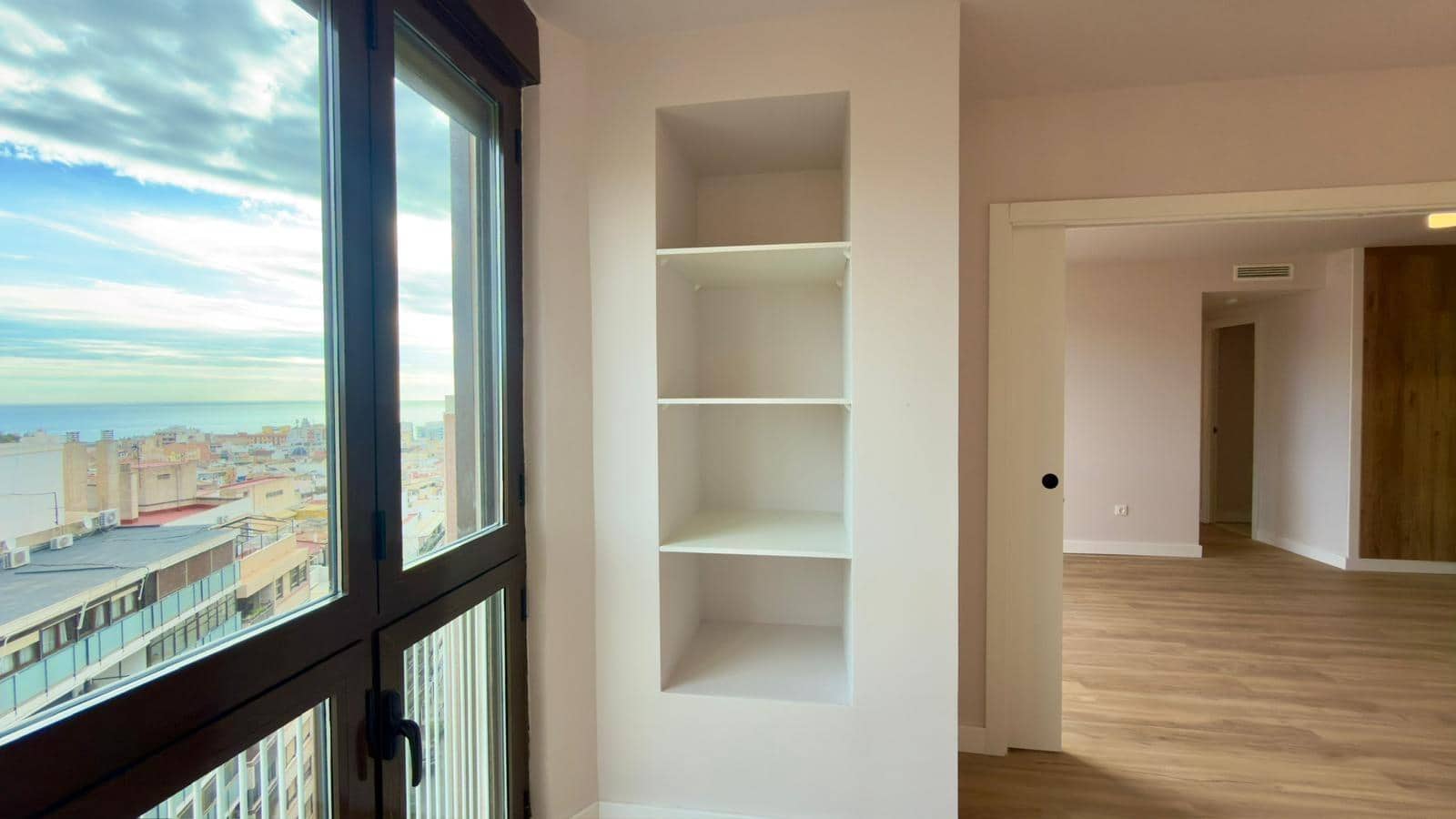 3 slaapkamer Flat te koop in Alicante stad - € 525.000 (Ref: 9456378)