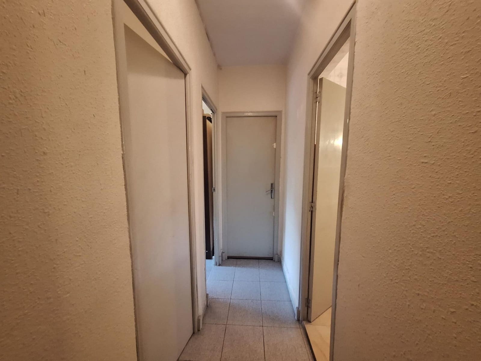 Piso de 3 habitaciones en Alicante / Alacant ciudad en venta - 165.000 € (Ref: 9456379)